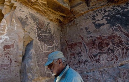 You are currently viewing Chile’s rock art llamas divulge secrets of ancient desert culture