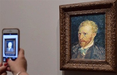 You are currently viewing Van Gogh was murdered claims new film at Venice