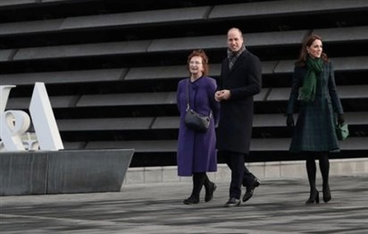 You are currently viewing Prince William, Kate laud Dundee for its team approach to challenges