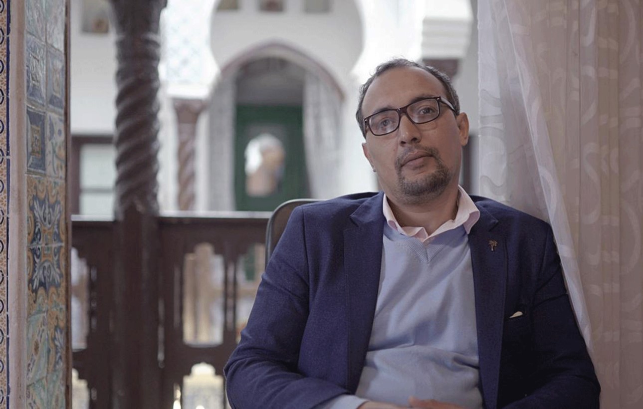 You are currently viewing International Prize for Arabic Fiction 2020: Algerian author Abdelouahab Aissaoui wins top prize