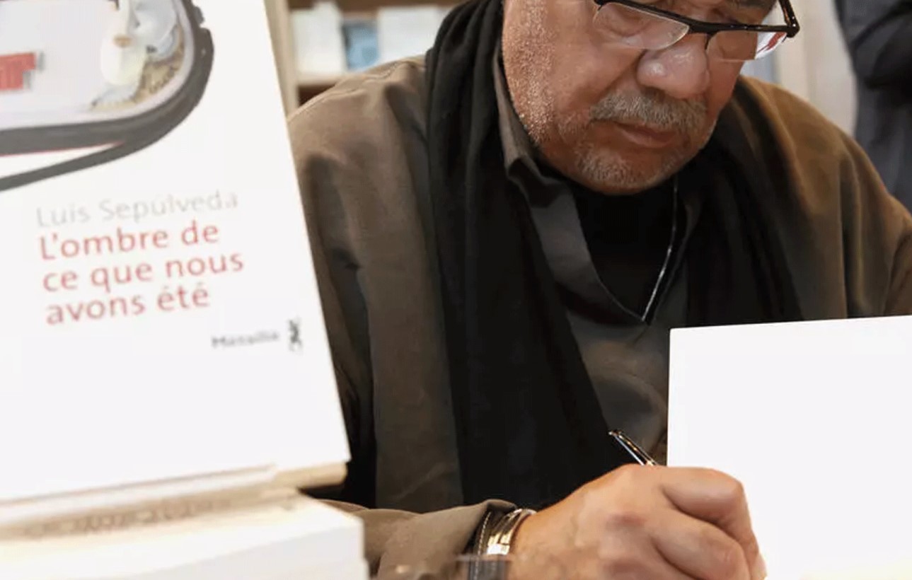 Read more about the article Chilean author Luis Sepulveda dies from Covid-19 in northern Spain