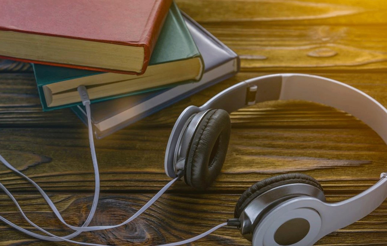 You are currently viewing Sharjah World Book Capital teams up with Kitab Sawti to offer free audiobooks