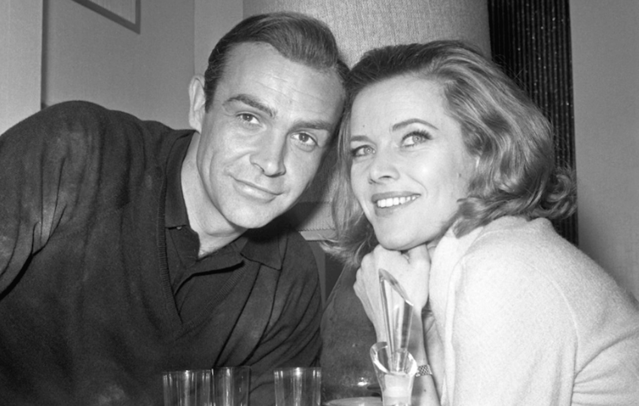 Read more about the article Bond girl Honor Blackman dies, aged 94