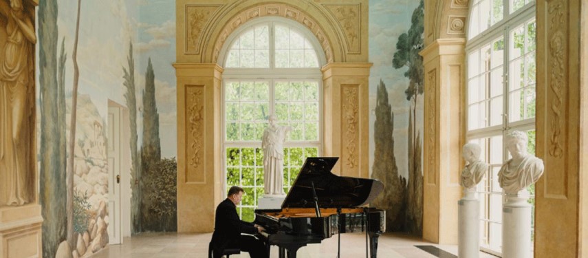 Read more about the article Warsaw’s open-air Chopin concerts move online due to coronavirus