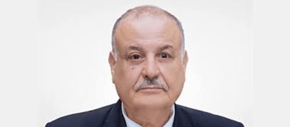 Read more about the article درويش وبركات – بقلم عدلي صادق