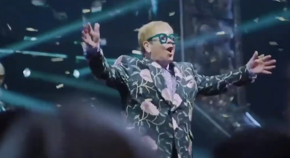 Read more about the article Elton John celebrated with new coin