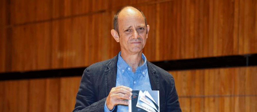 You are currently viewing South African writer Damon Galgut wins 2021 Booker Prize for ‘The Promise’