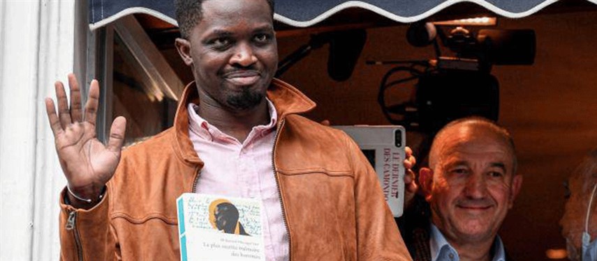 You are currently viewing Senegalese writer Mohamed Mbougar Sarr wins prestigious Goncourt Prize