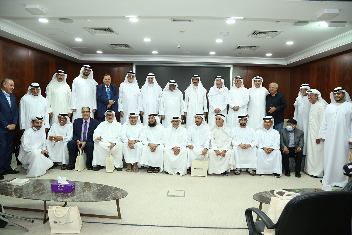 You are currently viewing Al Owais Cultural Foundation Celebrates Abdul Ghaffar Hussein’s New Book: “Books  and Authors- Selected Readings”