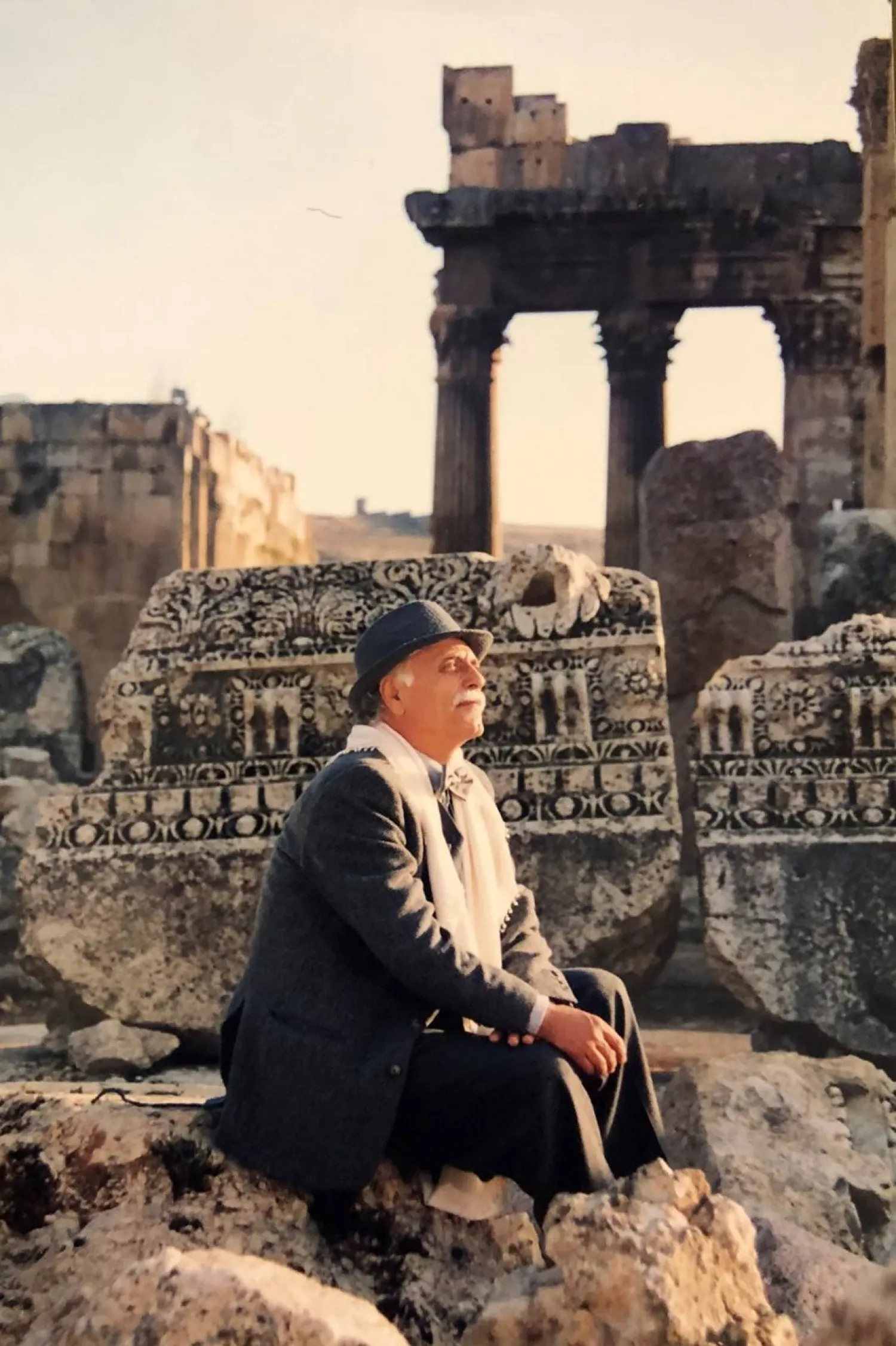 طلال حيدر في ربوع قلعة بعلبك