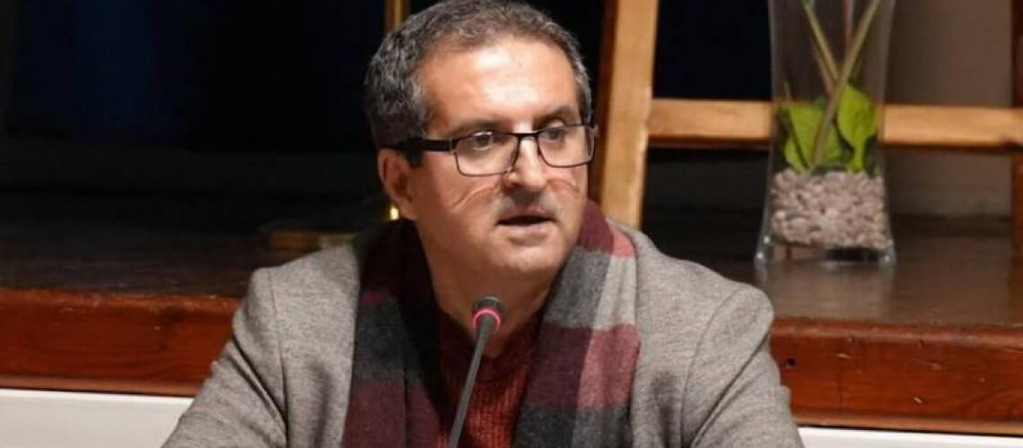 Read more about the article في حضرة غياب محمد بن عيسى