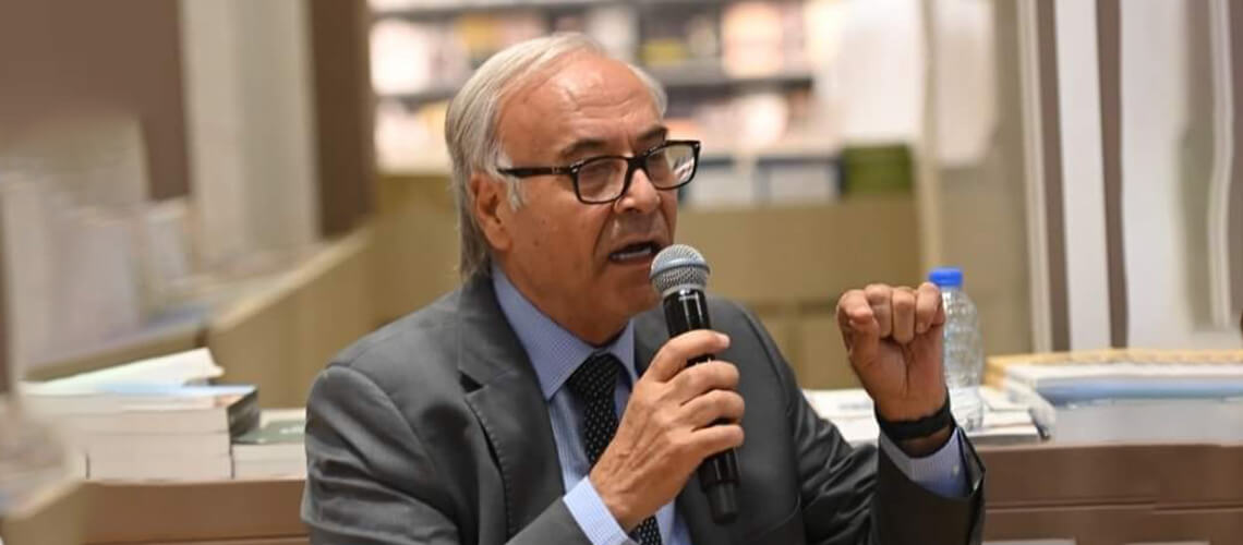 Read more about the article منصات التكريم تشتاق سلطان العويس