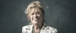 Read more about the article مهرجان البحرين السينمائي يكرم “منى واصف” والمخرجين علي عباس ومجيد شمس في دورته الخامسة المقبلة