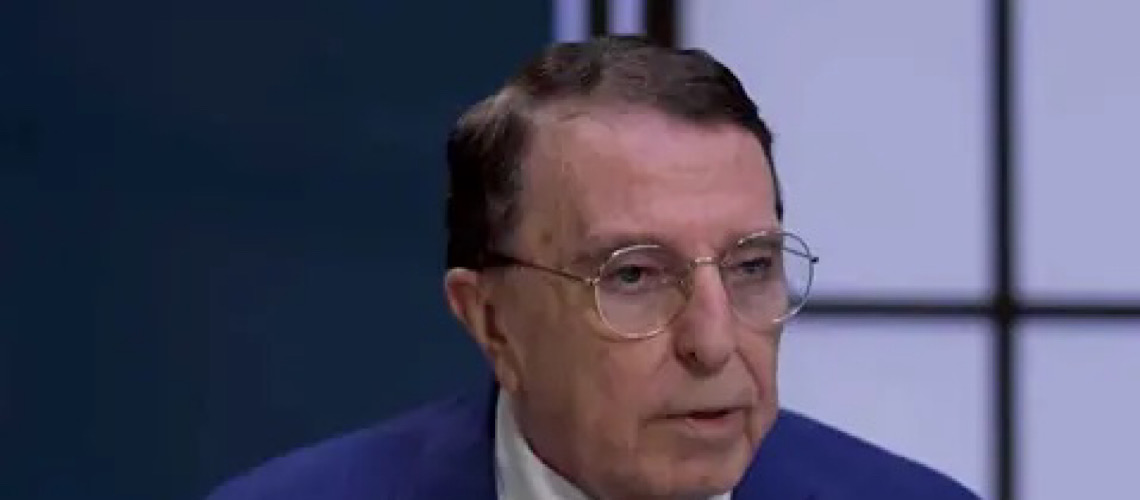 Read more about the article وفاة وزير الثقافة السوري الأسبق رياض نعسان آغا عن 78 عاماً ‬