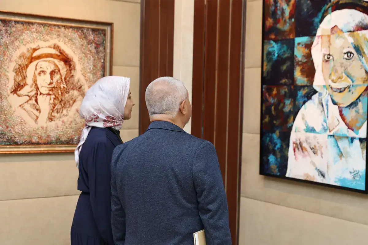 معرض كلمات تهوى الجمال