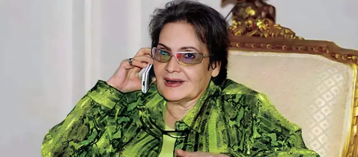 Read more about the article رحيل ثريا قابل شاعرة «الأوزان الباكية»