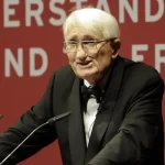 رحيل الفيلسوف الألماني هابرماس عن 96 عاما