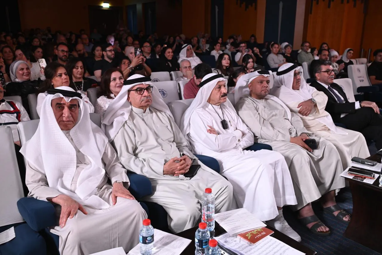 سليمان الجاسم وعبد الحميد أحمد ونخبة من الحضور خلال الحفل