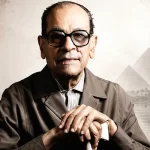 نجيب محفوظ بلغات العالم.. حكايات القاهرة التي عبرت الحدود