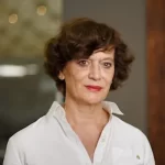 «الثقافة والسياحة – أبوظبي» تُعيّن ثريا نجيم مديرةً لـ «اللوفر أبوظبي»